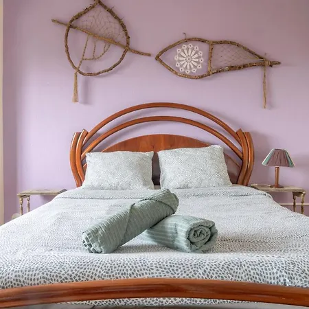 Хостел Natural Mystic Кошта-да-Капарика